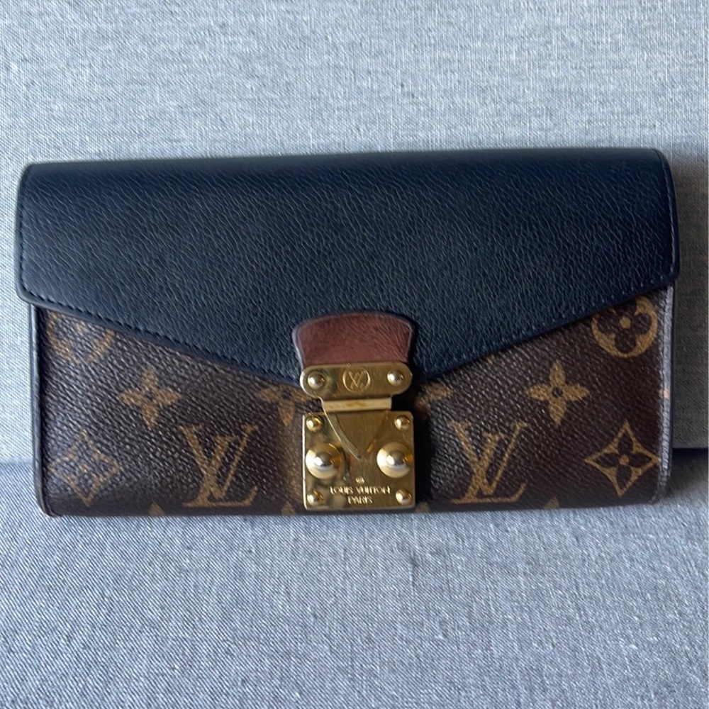 Louis Vuitton Pallas Wallet